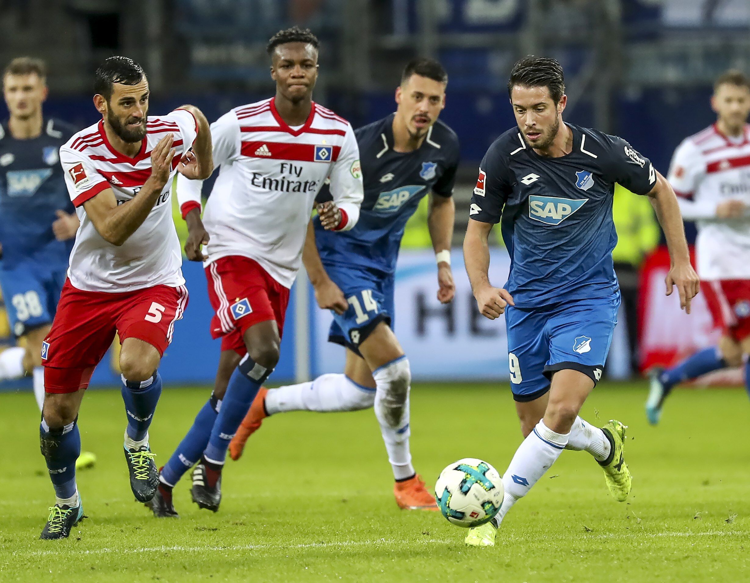 杏彩体育直播-汉堡主场告负于弗赖堡，排名暂时垫底的简单介绍