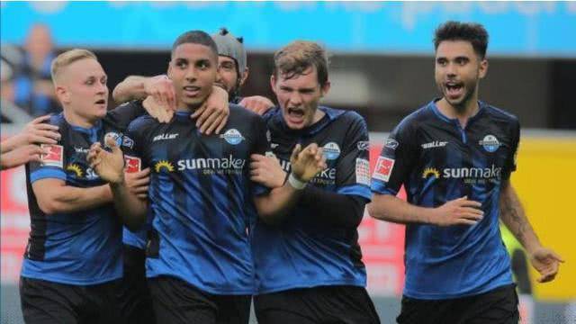 汉堡主场告负于弗赖堡,排名暂时垫底的简单介绍 汉堡主场告负于弗赖堡,排名暂时垫底的简单介绍