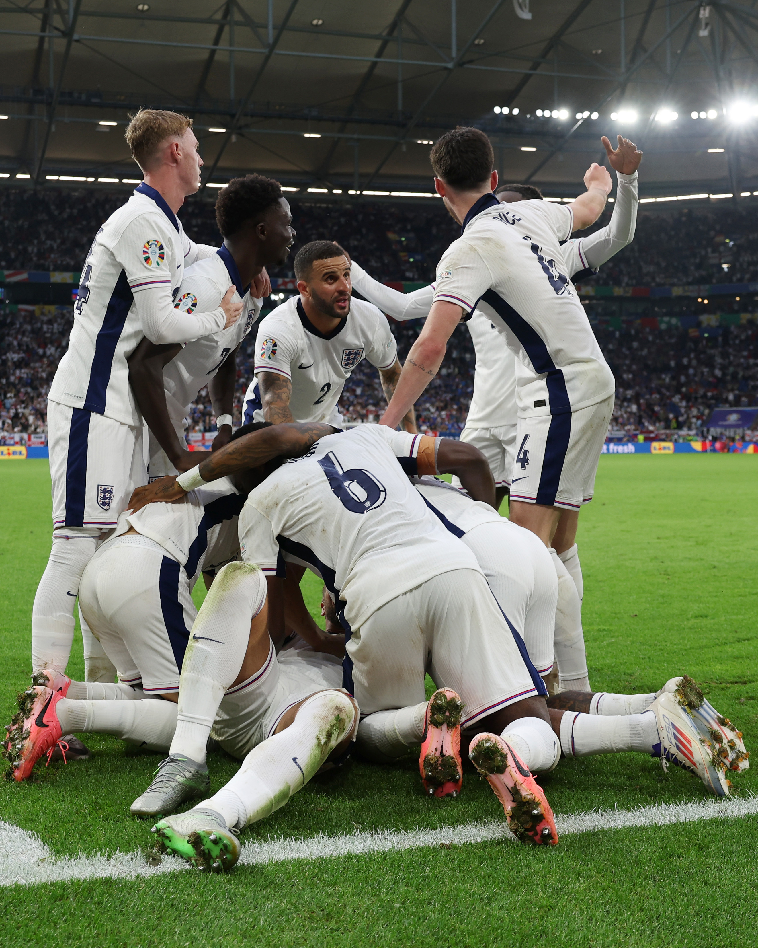 杏彩体育直播-包含斯洛伐克主场战胜克罗地亚，实现两连胜的词条