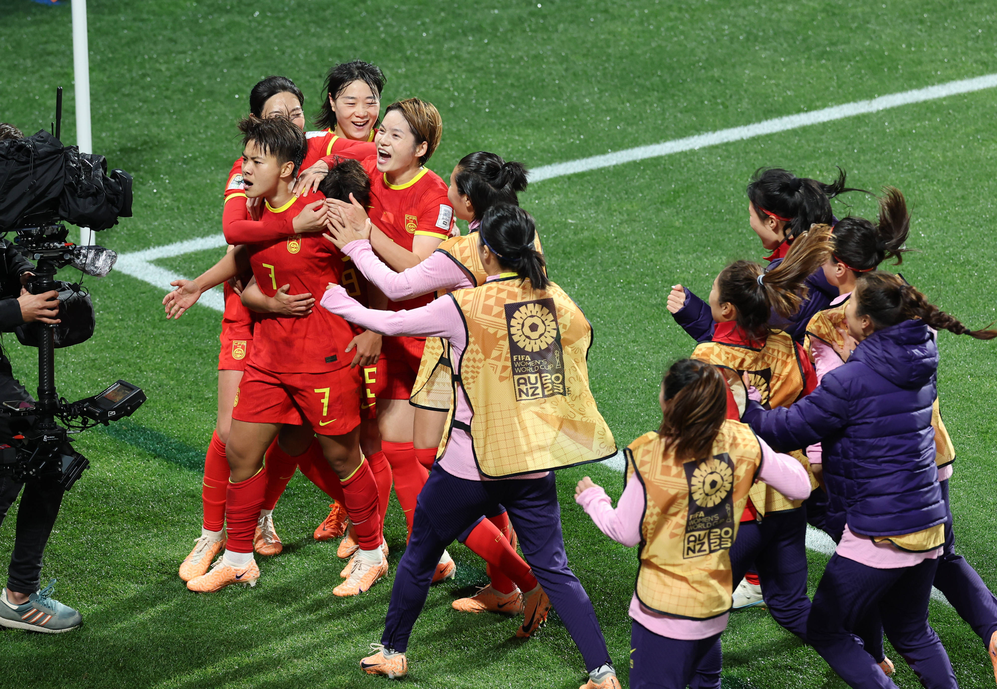 中国女足在比赛中展现出色技艺(中国女足在比赛中展现出色技艺有哪些)