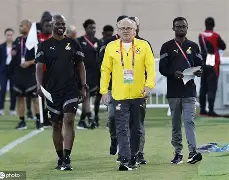 南美球队实力雄厚备战国际比赛(南美球队实力雄厚备战国际比赛视频) 南美球队实力雄厚备战国际比赛(南美球队实力雄厚备战国际比赛视频)