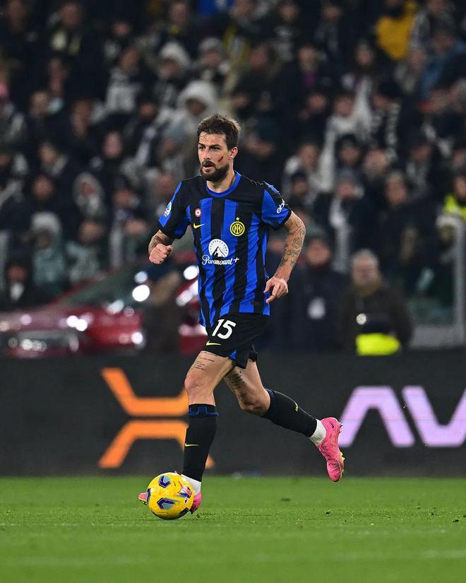 里尔客场战平尼斯,守住联赛第一(里尔客场战平尼斯,守住联赛第一场球员) 里尔客场战平尼斯,守住联赛第一(里尔客场战平尼斯,守住联赛第一场球员)