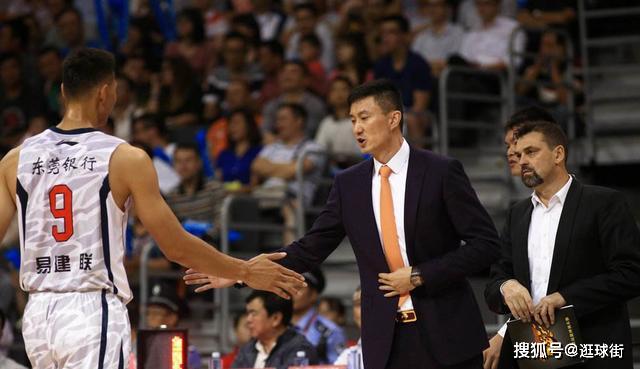 杏彩体育在线登录-评选最佳教练，奇迹战绩背后付出