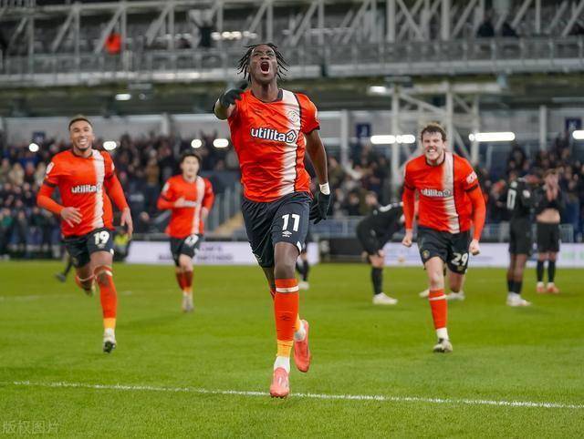 布里斯托尔主场告捷，关键时刻展现实力