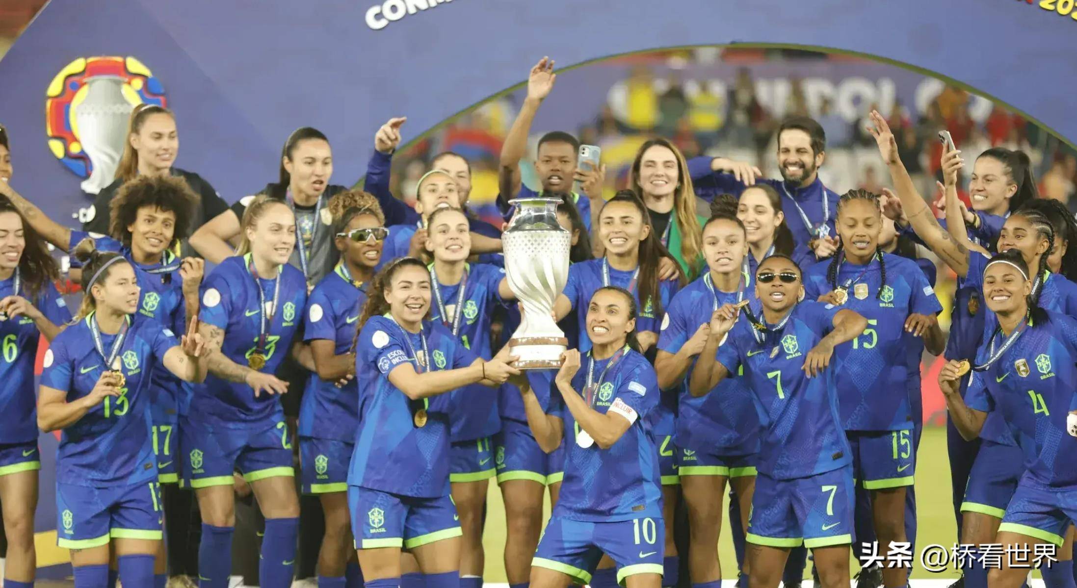 阿根廷女足队在南美锦标赛中夺冠