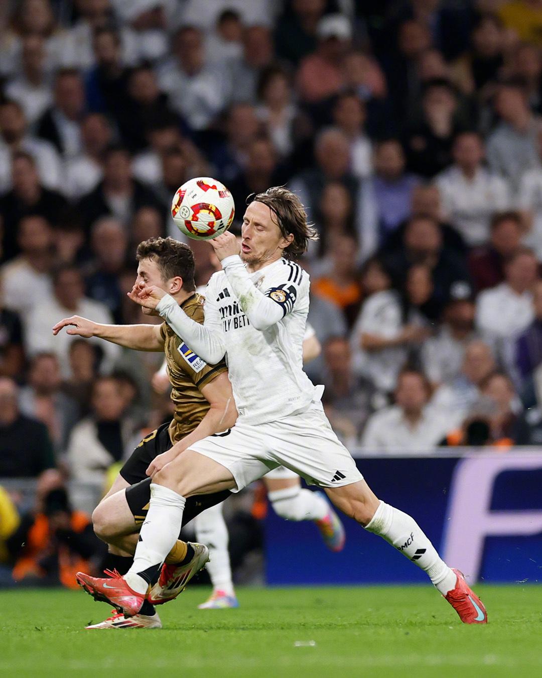 西甲季后赛排名榜,榜首之争激烈进行中的简单介绍 西甲季后赛排名榜,榜首之争激烈进行中的简单介绍