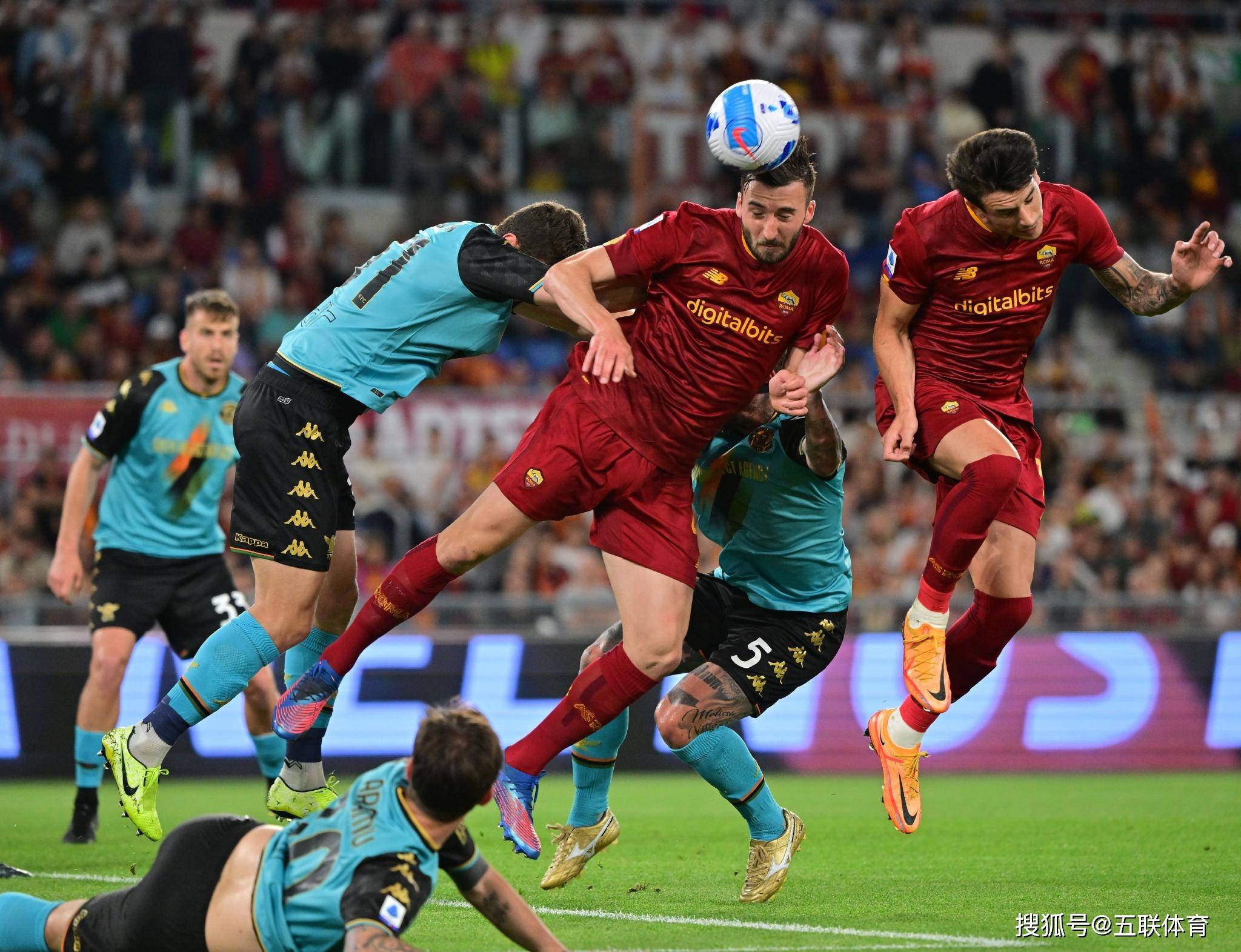 罗马主场胜帕尔马，球队信心大增排名上升的简单介绍