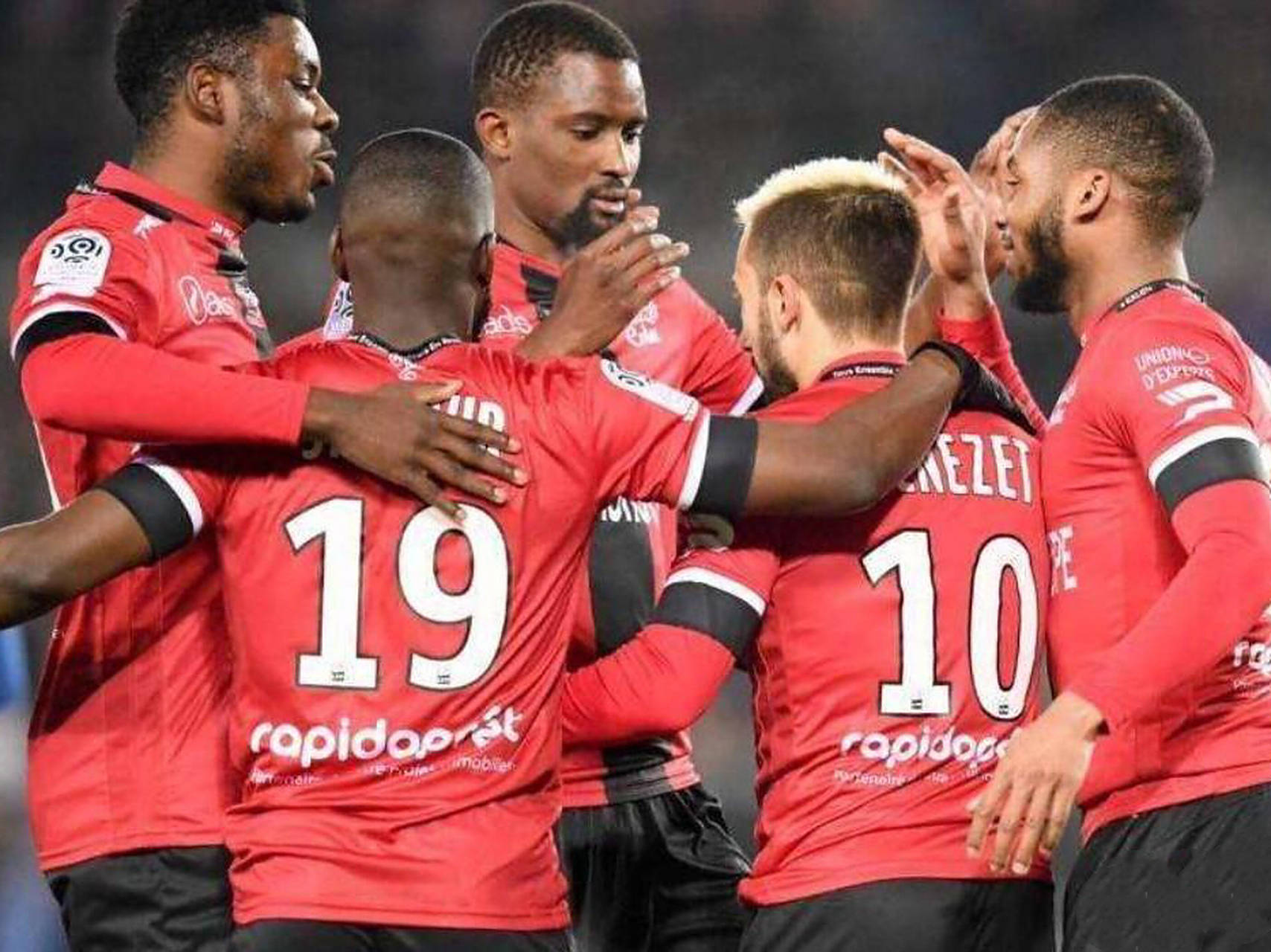 杏彩体育网页版登录入口-亚眠大胜梅斯，逼近法甲前六的简单介绍