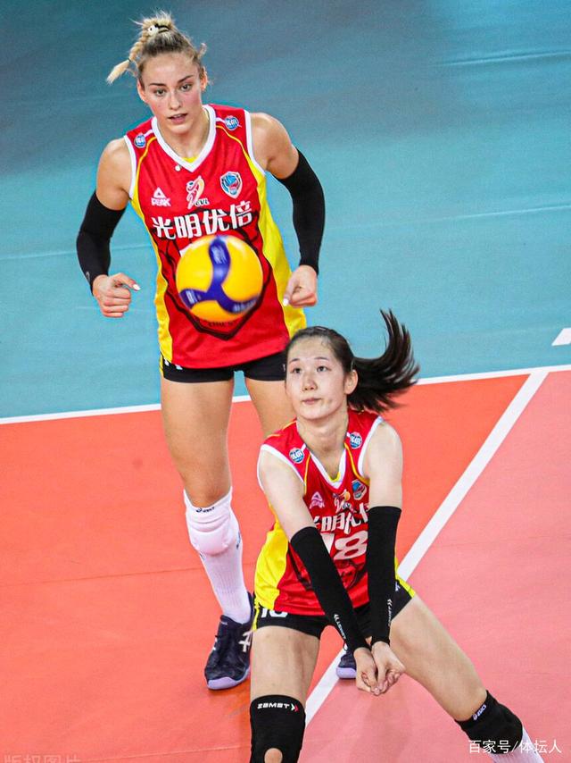 包含智利女子排球队强势反扑，逆转获胜的词条