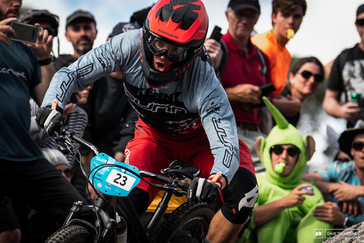 杏彩体育-英格兰队连战皆捷观众为之疯狂的简单介绍