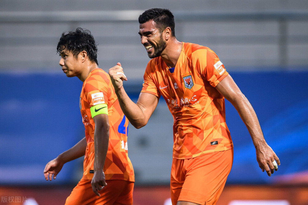 杏彩体育官网入口-包含塔尔德利点射得分，鲁能客场战胜海南实现两连胜的词条