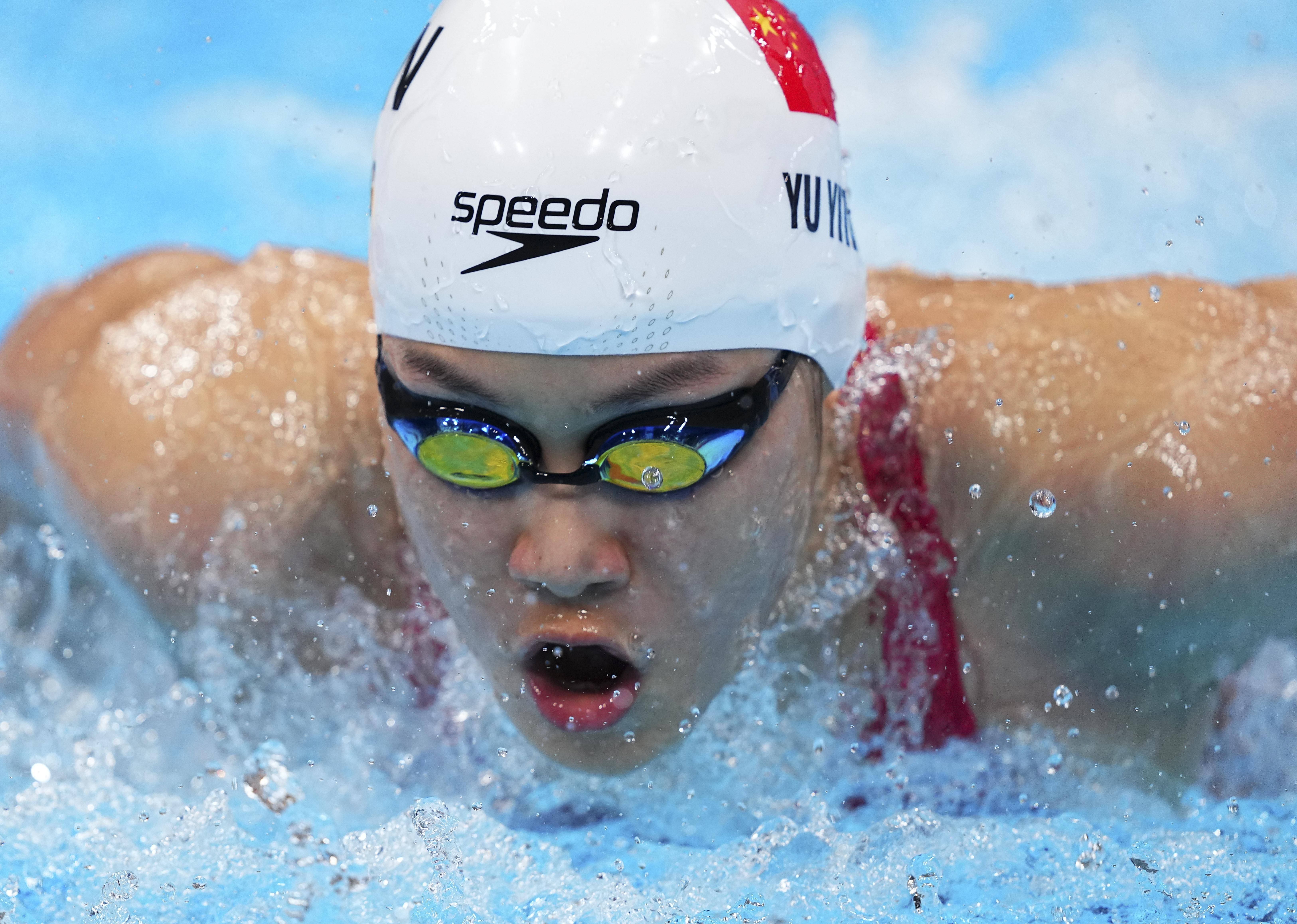 日本女子选手在游泳比赛中取得令人瞩目战绩